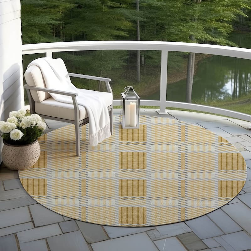 Machine Washable Indoor/ Outdoor Geometric Stripe Chantille Rug - Gold - 8' x 8'