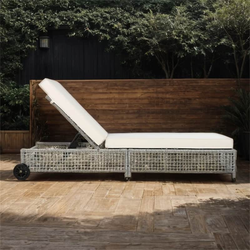 Rattan Outdoor Lounge Chair w/ 5 Position Backrest,Cushion and Wheels