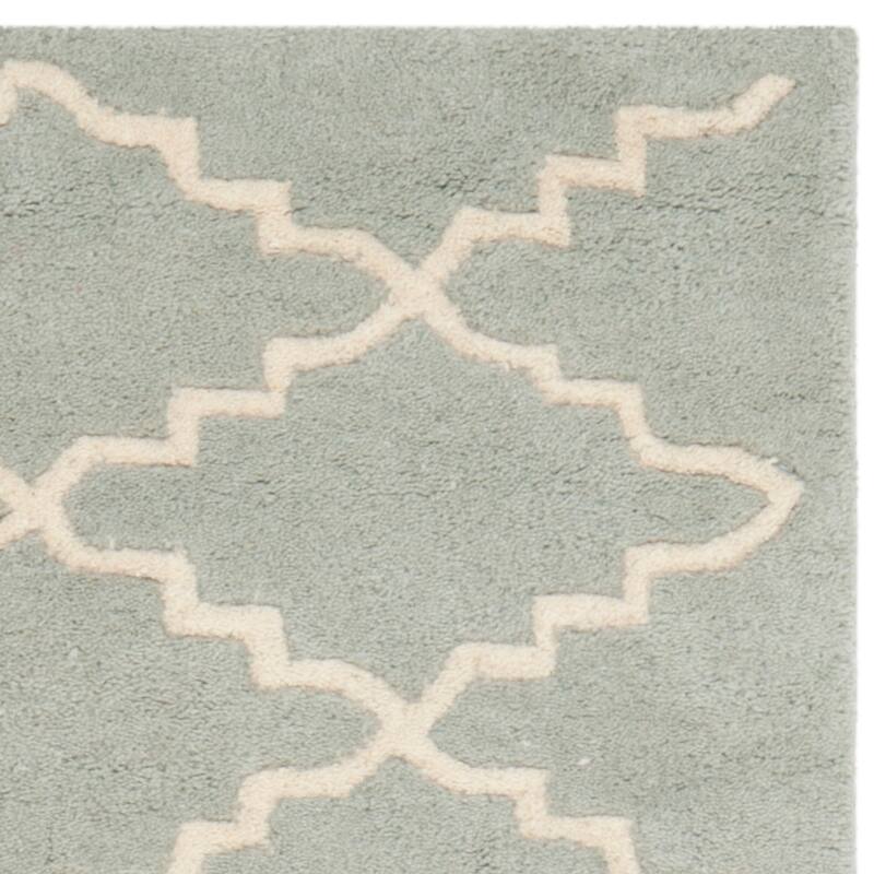 SAFAVIEH Handmade Chatham Carlota Modern Moroccan Wool Rug