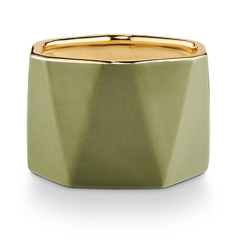 ILLUME Noble Holiday Balsam & Cedar Candle