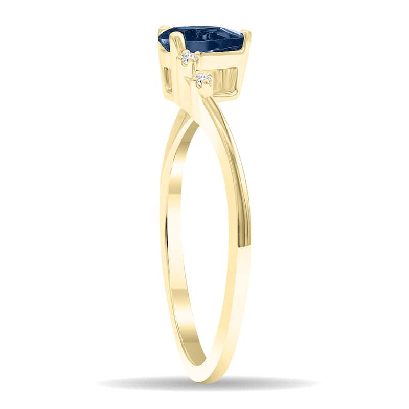 Women's Pear Shaped Sapphire and Diamond Wave Ring in 10K Yellow Gold