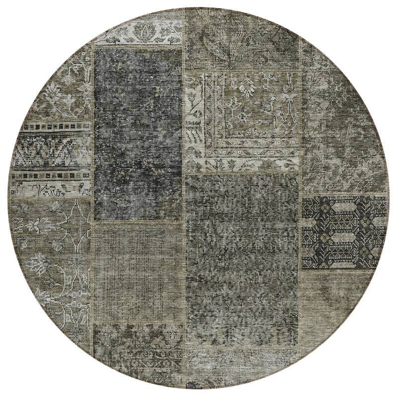 HomeRoots Patchwork Transitional Rectangle Outdoor Rug