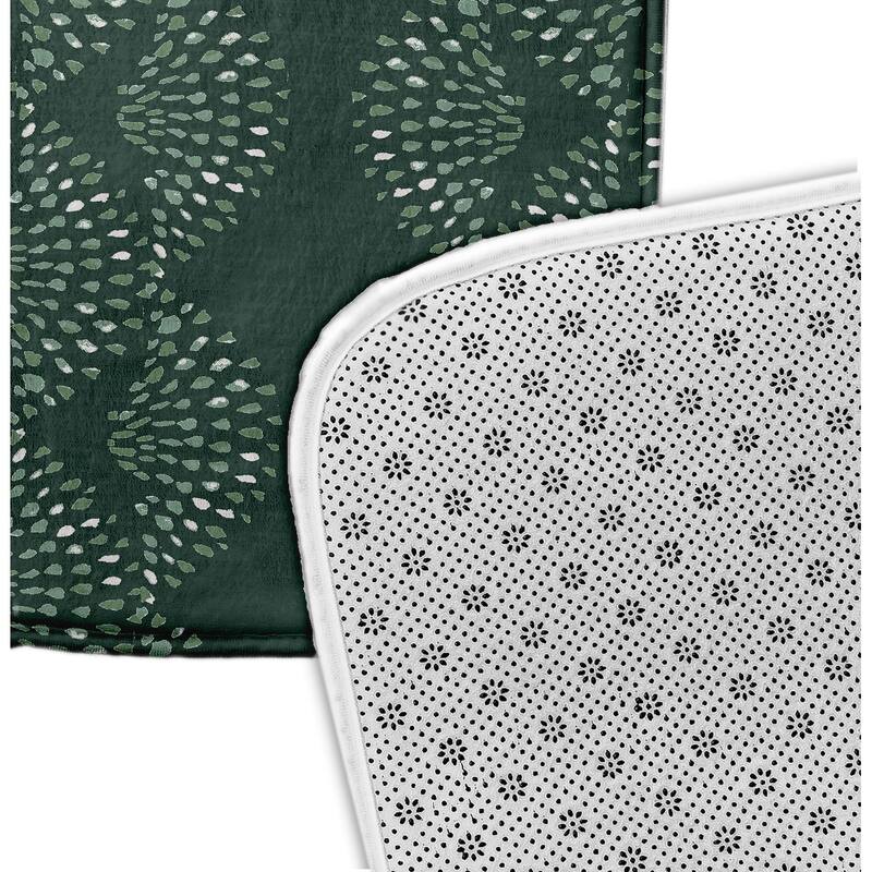 Dotted Decor Bath Mat