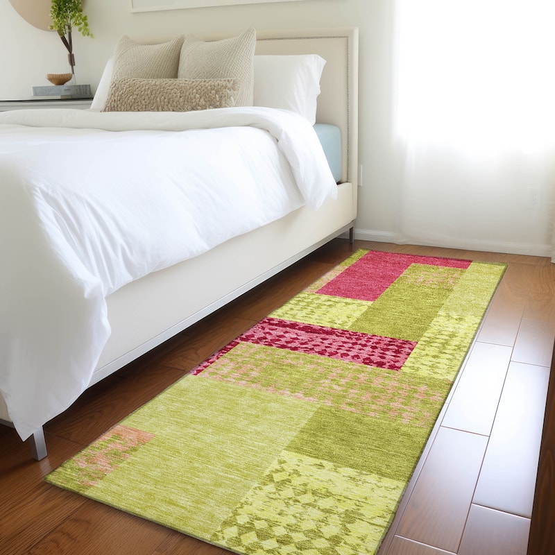 Premium Washable Super Soft Casual Geo Mayfield Rug - Lime - 2'3" x 7'6"