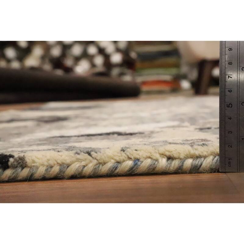Hand Knotted Oriental 100% Wool Carpet Modern Abstract Beige & Ivories Gabbeh Area Rug - 7' 6'' X 5' 2''