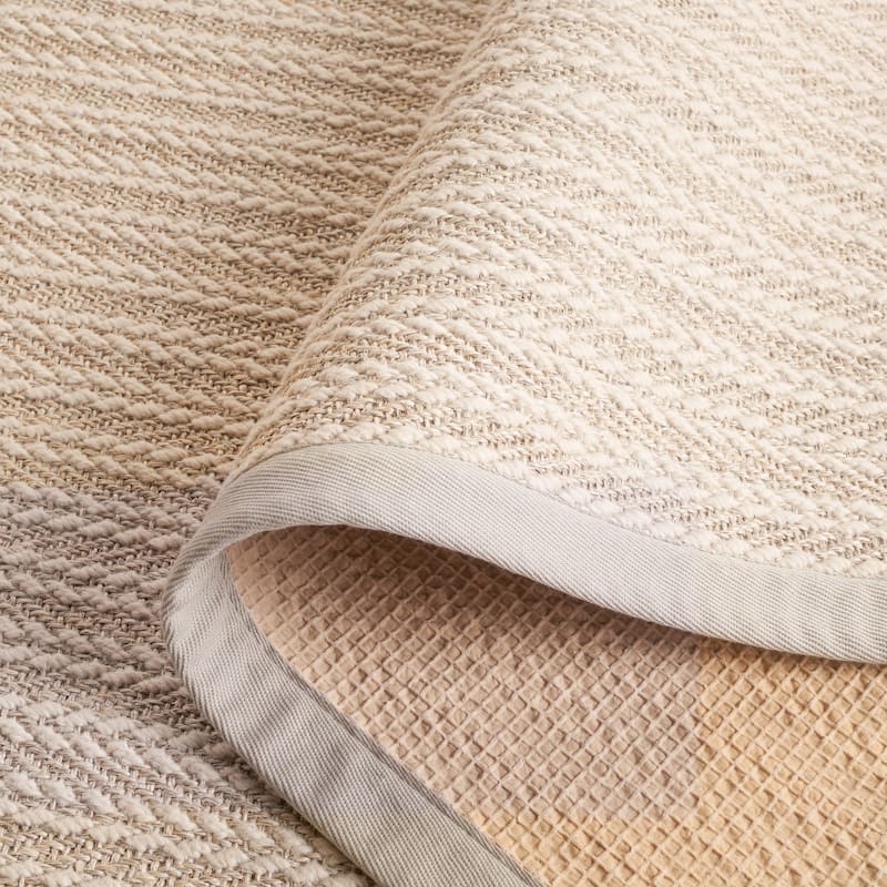 SAFAVIEH Palm Beach Heivi Contemporary Wool Rug