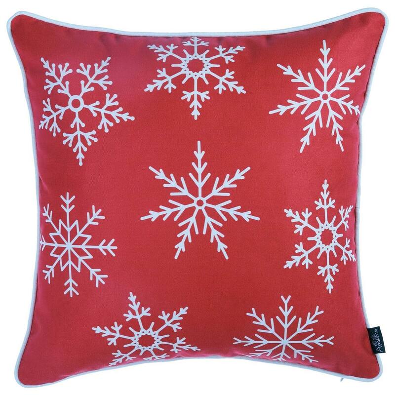 HomeRoots Set Of Four 18" X 18" Red Zippered Polyester Christmas Snowflakes Throw Pillow