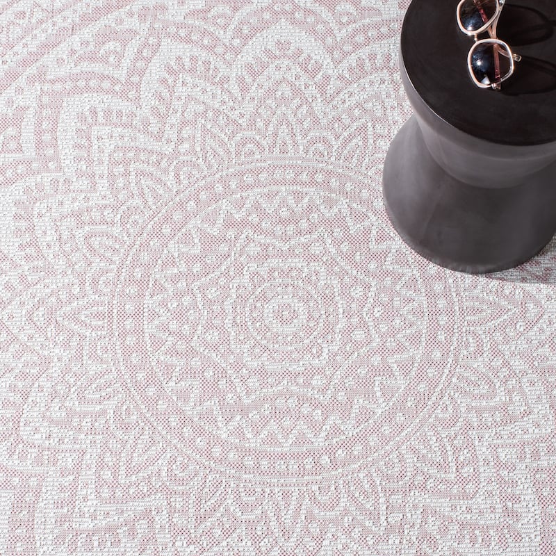 SAFAVIEH Courtyard Fran Mandala Indoor/ Outdoor Waterproof Patio Backyard Rug