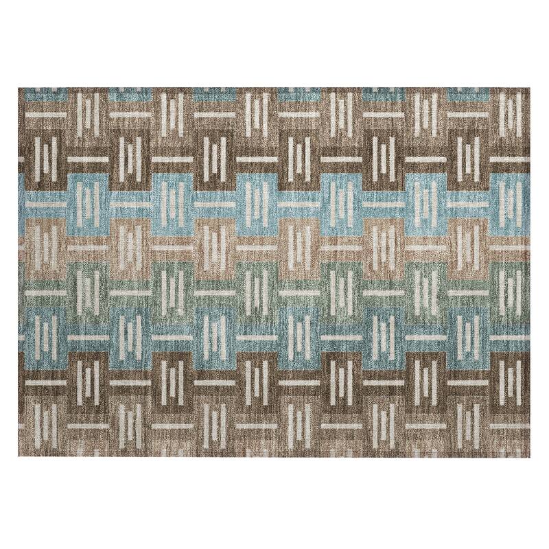 Machine Washable Indoor/ Outdoor Modern Wamego Chantille Rug