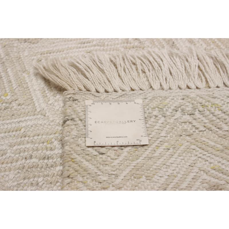 Sienna Khaki Rug 5'1" x 8'1" - 5'1 x 8'1