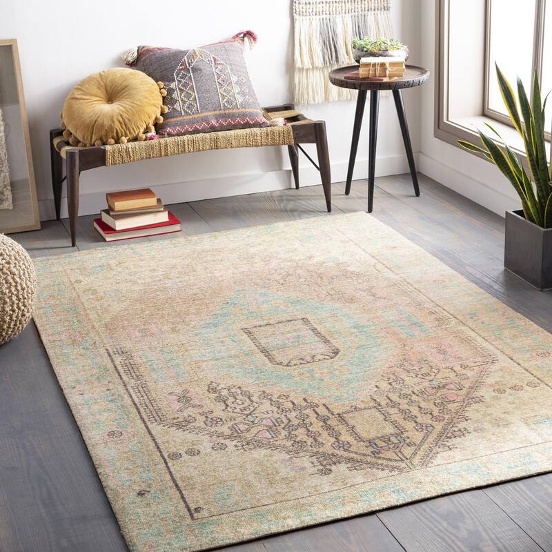 Livabliss Traditional Unique Medallion Area Rug - 5' x 7'6" - Lt. Tan
