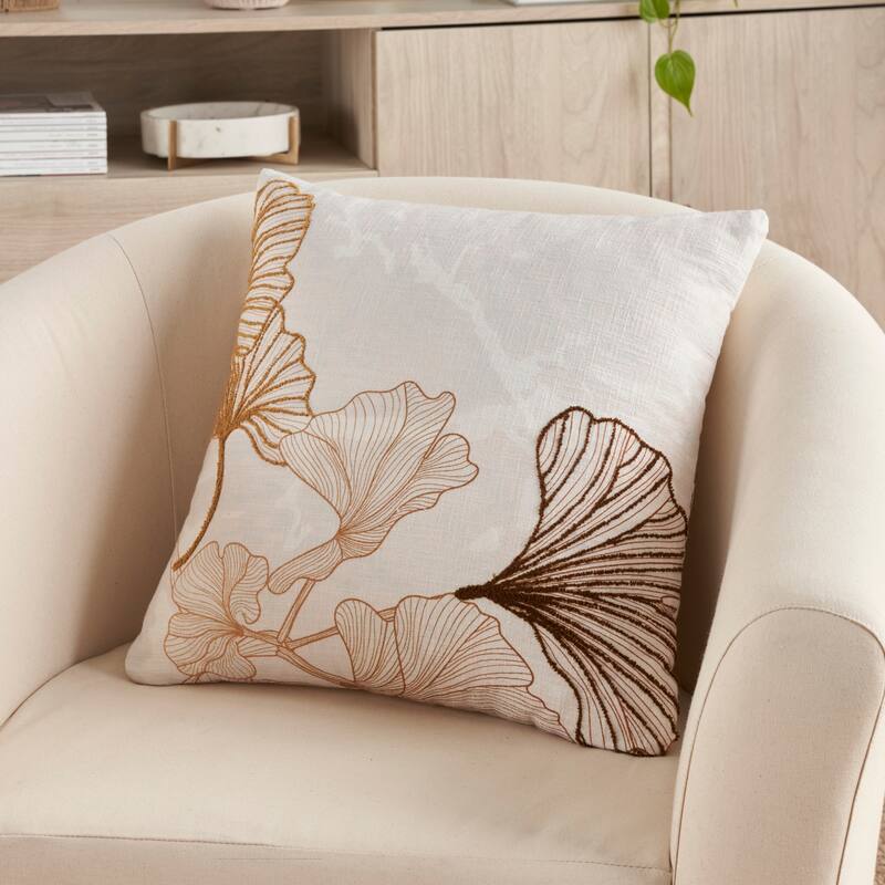 Mina Victory Lifestyle Floral Throw Pillow