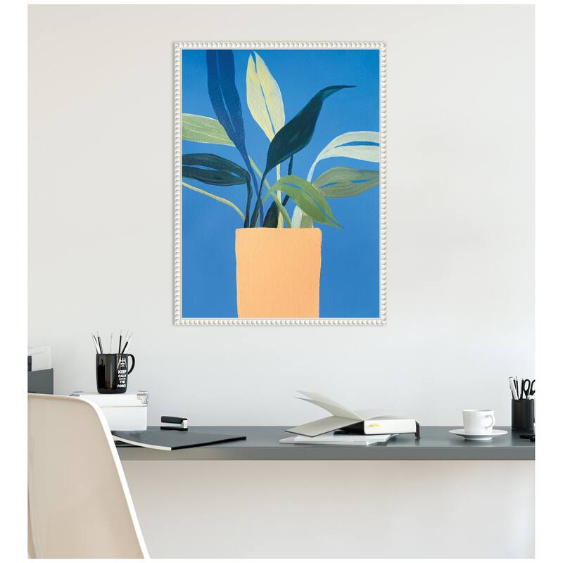 Kate and Laurel Sylvie House Plant Framed Canvas by Emma Daisy