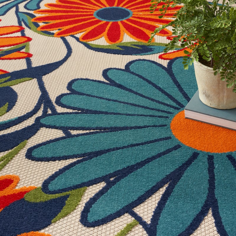 Nourison Alice Indoor/Outdoor Floral Area Rug.