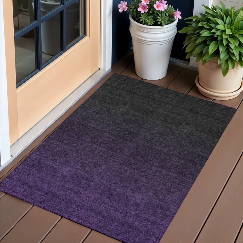 HomeRoots Abstract Transitional Rectangle Outdoor Rug - 3' x 5'