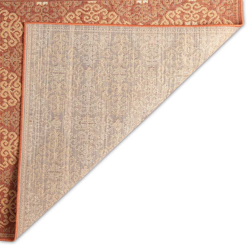 Liora Manne Patio Suzani Diamonds Indoor/Outdoor Rug