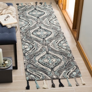 SAFAVIEH Handmade Suzani Lefkothea Boho Tribal Wool Rug - Grey/Light Blue - 2' 3" x 8'