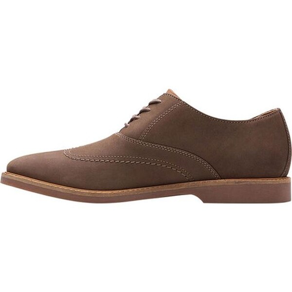 clarks atticus vibe