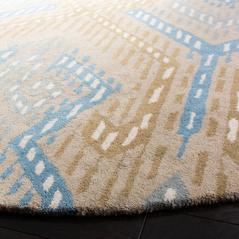 SAFAVIEH Handmade Wyndham Montana Modern Wool Rug