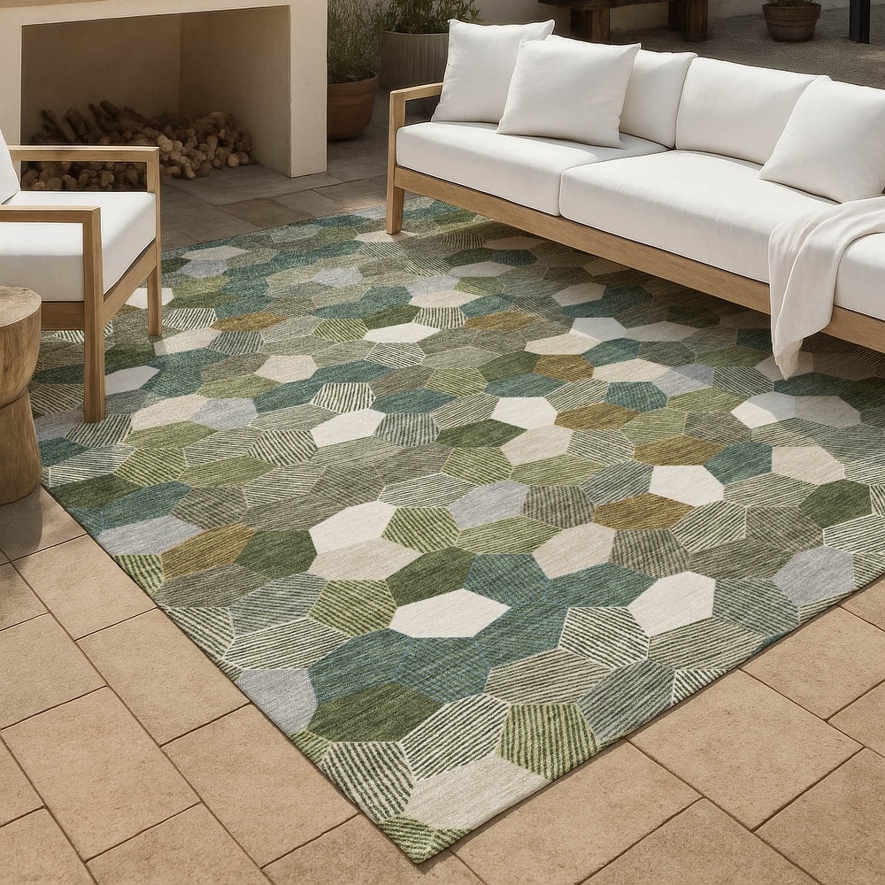 Machine Washable Indoor/ Outdoor Modern Loyd Chantille Rug