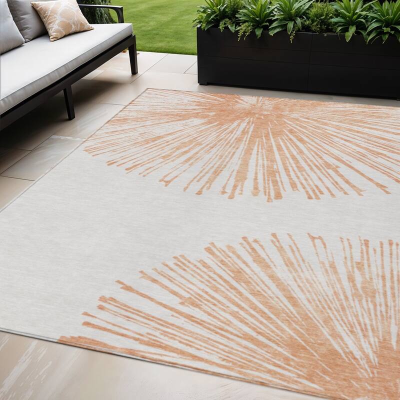 HomeRoots Abstract Transitional Rectangle Outdoor Rug - 5' X 8'