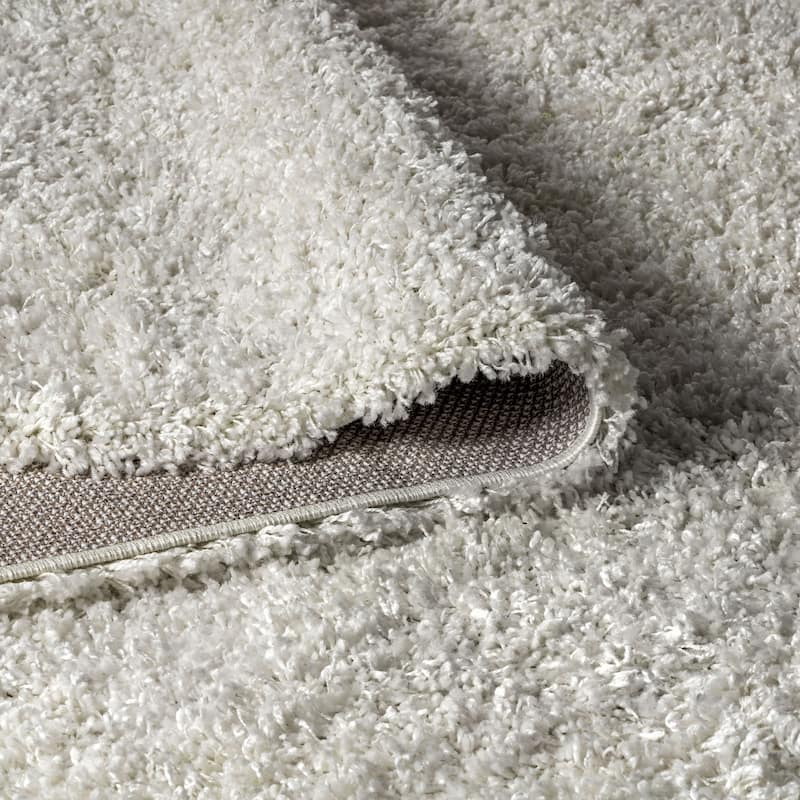 JONATHAN Y Modern Shag Plush Area Rug