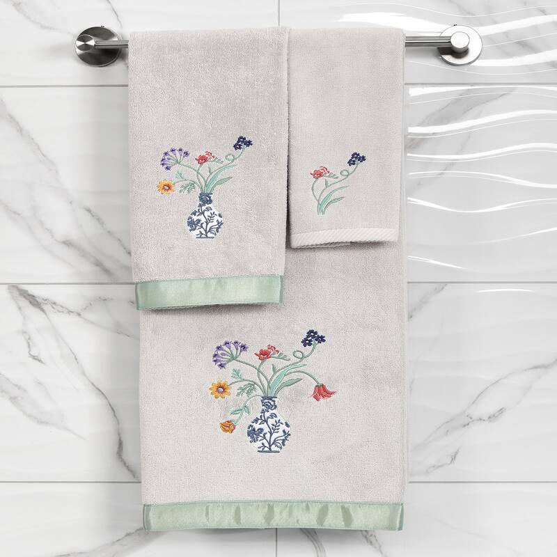 Authentic Hotel and Spa 100% Turkish Cotton Stella 2PC Embellished Towel Set