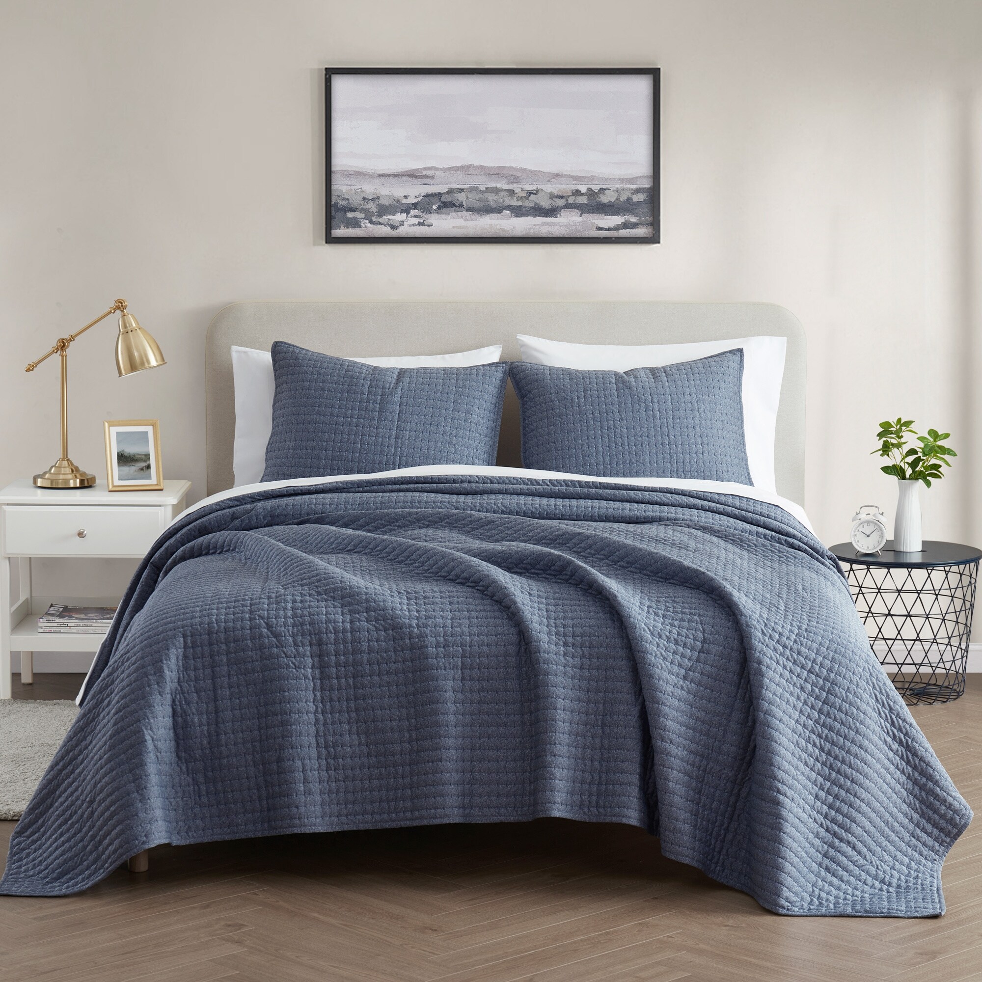 Navy and white sales quilt bedding