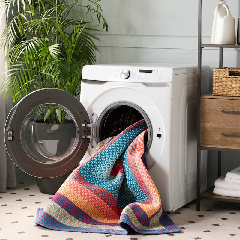 SAFAVIEH Handmade Braided Jo Machine Washable Country Casual Rug
