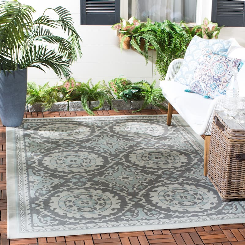 SAFAVIEH Courtyard Otilie Indoor/ Outdoor Waterproof Patio Backyard Rug - 5'3" x 7'7" - Light Grey/Anthracite