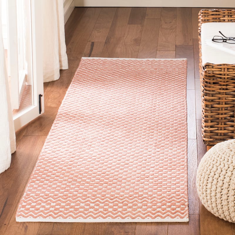 SAFAVIEH Handmade Boston Isotta Coastal Cotton Rug - 2'3" x 7' Runner - Orange