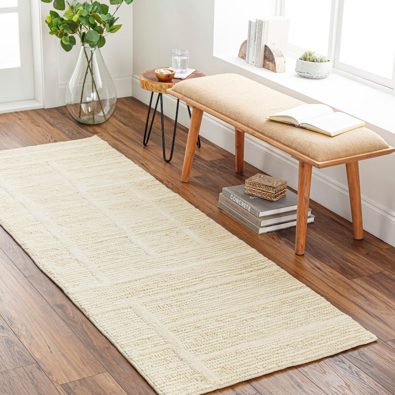 Amya Handmade Modern Casual Wool Area Rug - 2' 6" x 8' - Cream