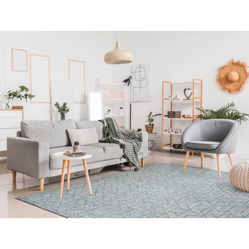Liora Manne Carmel Pyramid Indoor/Outdoor Rug
