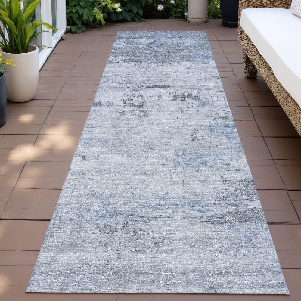 Machine Washable Indoor/Outdoor Abstract Allure Chantille Rug