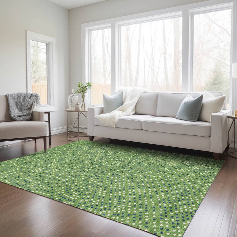 Machine Washable Indoor/ Outdoor Modern Dotty Chantille Rug