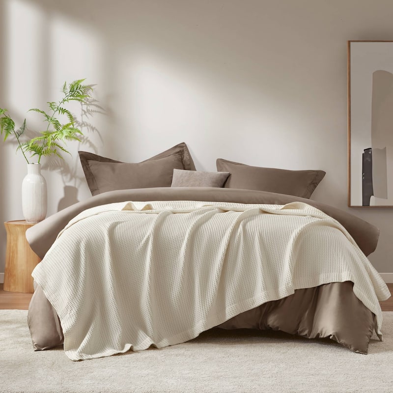 Madison Park Waffle Weave Cotton Blanket