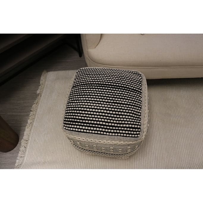 Home&Manor Lucca Cotton Cube Pouf