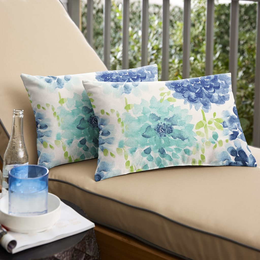 Sorra Home Gardenia Seaglass Outdoor/Indoor Knife Edge Set of Two 18in x 12in x 6in