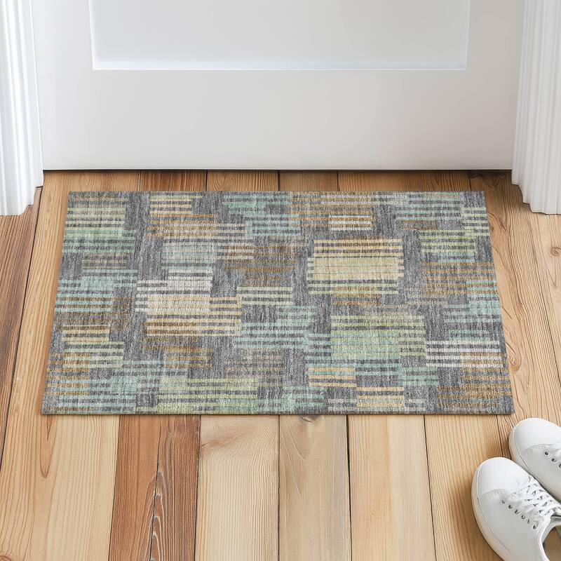 Machine Washable Indoor/ Outdoor Modern Pines Chantille Rug