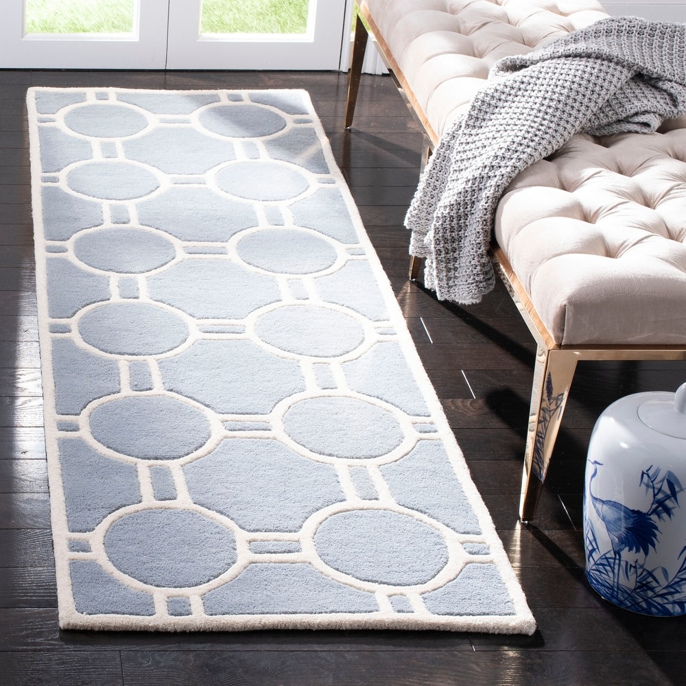 SAFAVIEH Handmade Chatham Amanda Modern Moroccan Wool Rug