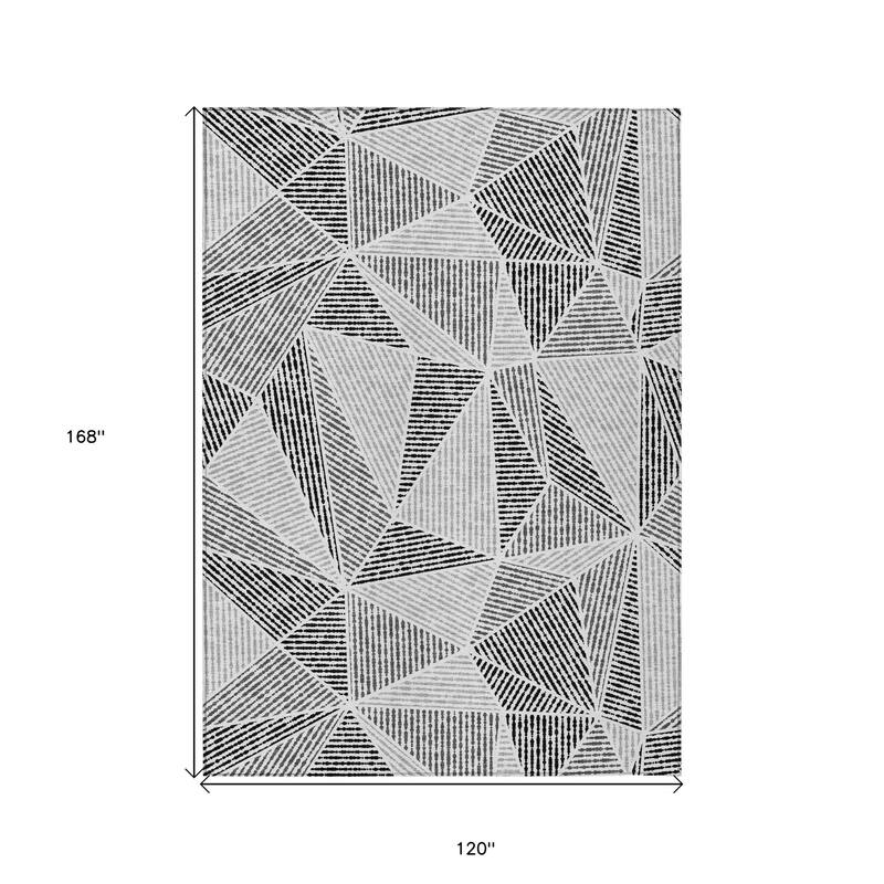 HomeRoots Geometric Transitional Rectangle Outdoor Rug