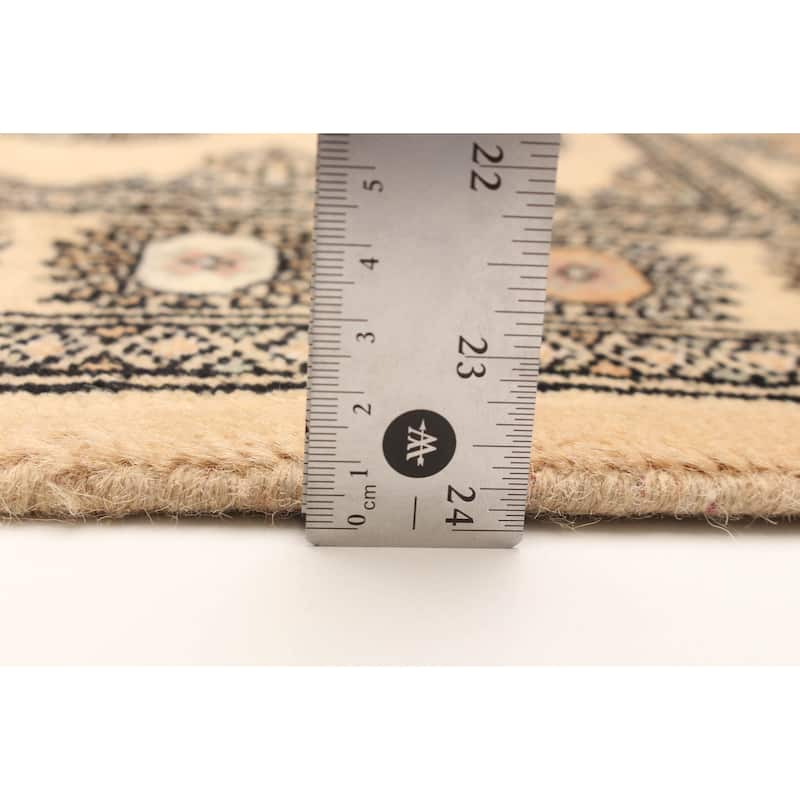 ECARPETGALLERY Hand-knotted Peshawar Bokhara Beige Wool Rug - 3'1 x 5'1