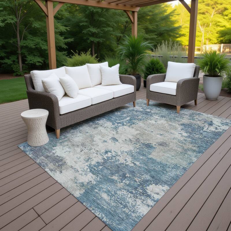 Machine Washable Indoor/ Outdoor Casual Contemporary Chantille Rug