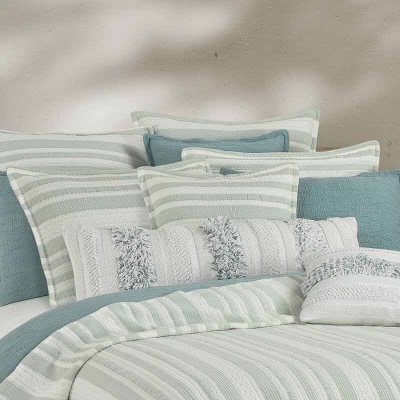 Cyprus Coverlet - Full - Queen