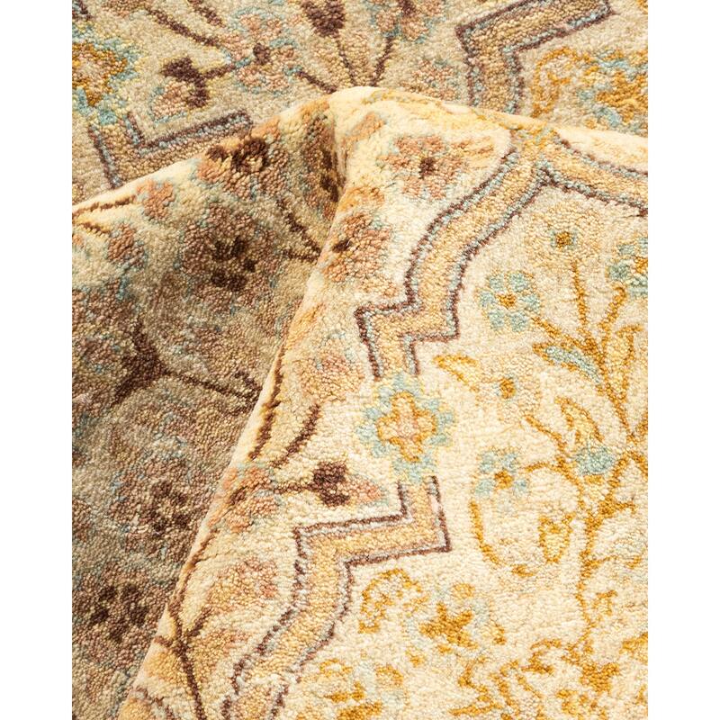 Overton Handknotted Wool Traditional Oriental Ivory Area Rug - 6' x 9'