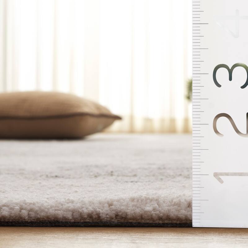 SAFAVIEH Handmade Harvest Kallirroi Wool Rug