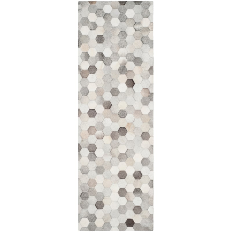 SAFAVIEH Handmade Studio Leather Nadia Modern Leather Rug