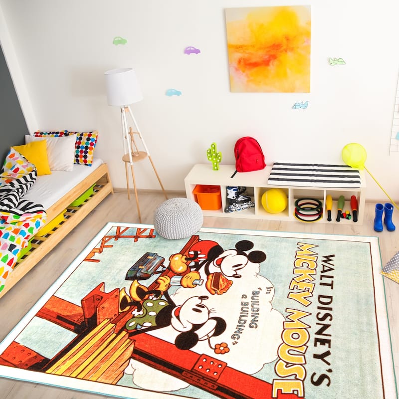 Licensed Disney Mickey Mouse and Minnie Mouse Original 'Building a Building' Poster Youth Area Rug - 4'6"x6'6"
