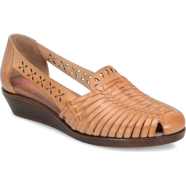 Shop Comfortiva Womens Fairfax Leather Closed Toe Casual -1071