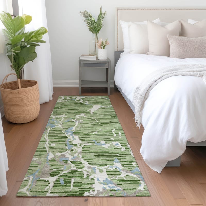 Machine Washable Indoor/ Outdoor Abstract Camo Chantille Rug - Aloe - 2'3" x 7'6"